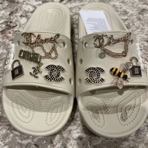 Custom Crocs SLIDES🔥